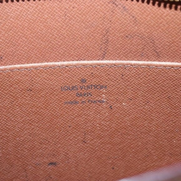 LOUIS VUITTON Epi Pochette Homme Clutch Bag Zipangu Gold M52528 LV Auth 126195 - Picture 10 of 16